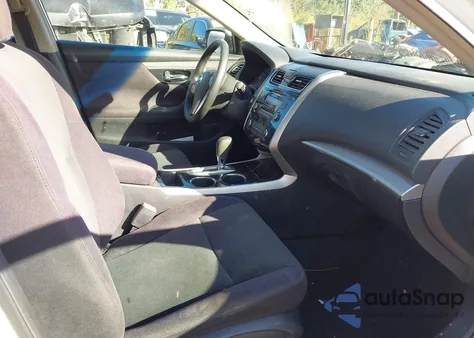 2013 Nissan Altima 2.5 S from USA, damaged, VIN 1N4AL3AP9DC199617